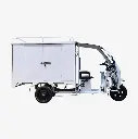 Triciclo de carga con techo y cabina