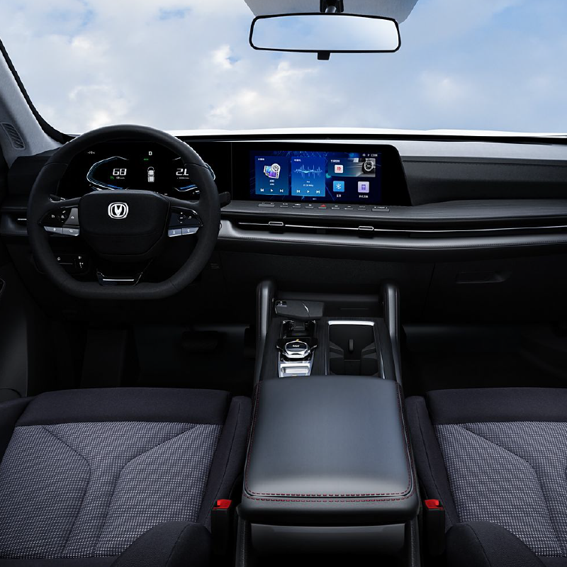 Vehículo Changan F70