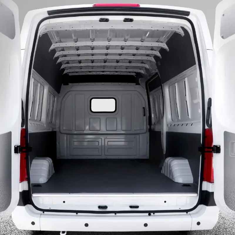 TOANO_Foton Carga_Interior 2.webp